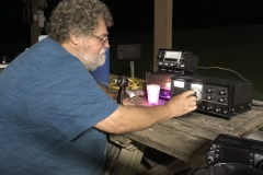 N4FV warming up the 1960’s Swan 500 on Saturday night for 40 meter phone. Contrary to popular belief, yes, it does require manual tuning and doesn’t automatically change frequencies with each QSO.